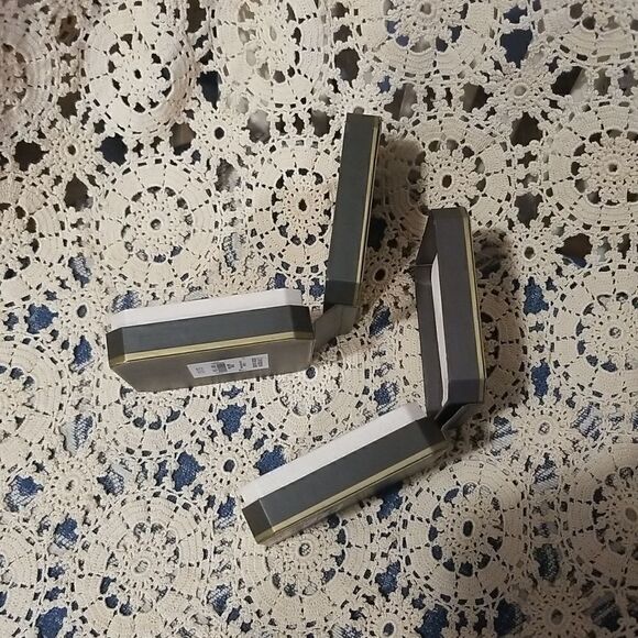 2 Juicy Couture Empty Jewelry Boxes 3.5x3.5 in great condition - Picture 7 of 11